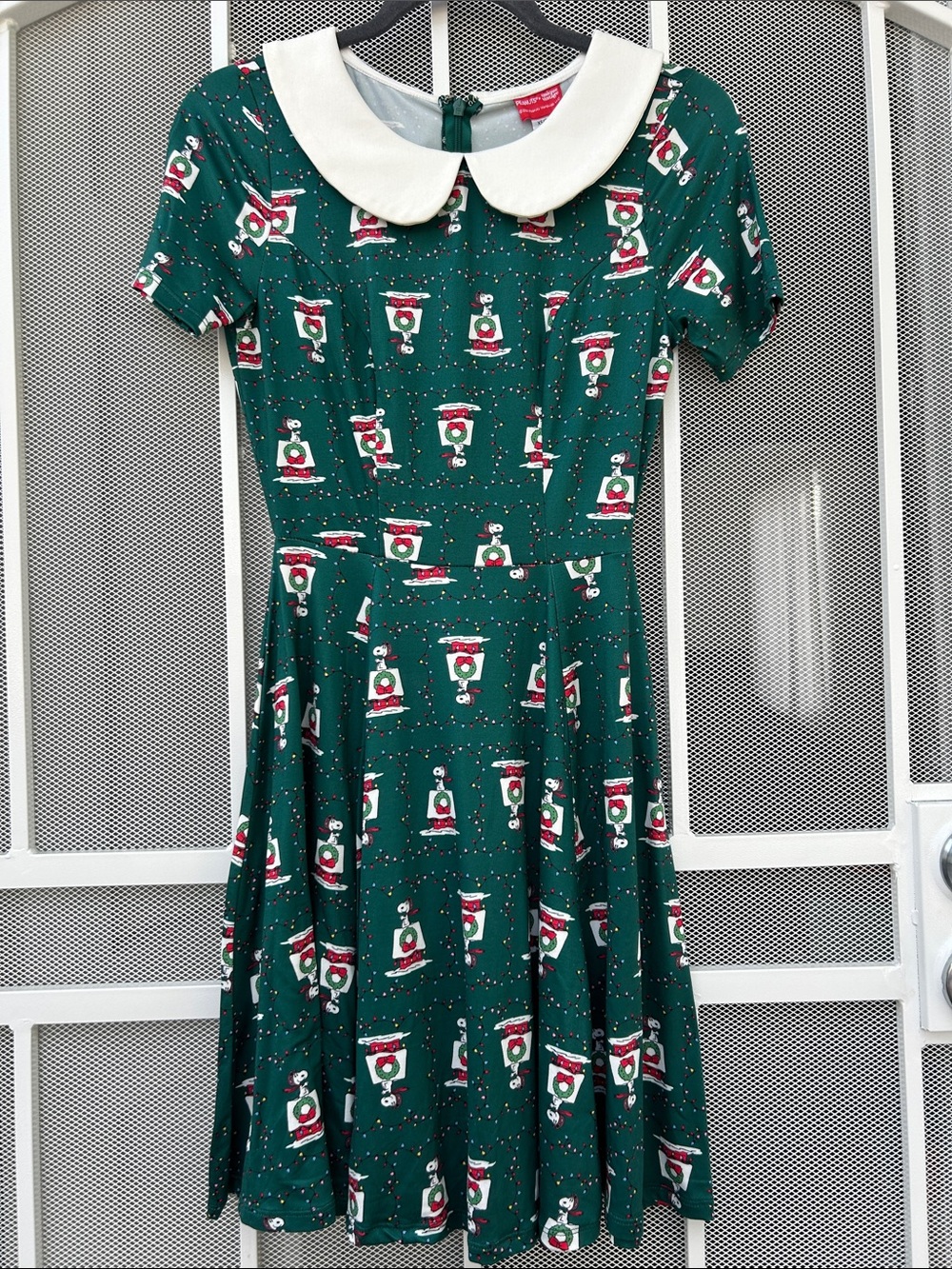 Green Snoopy Print Dress with White Peter Pan Collar